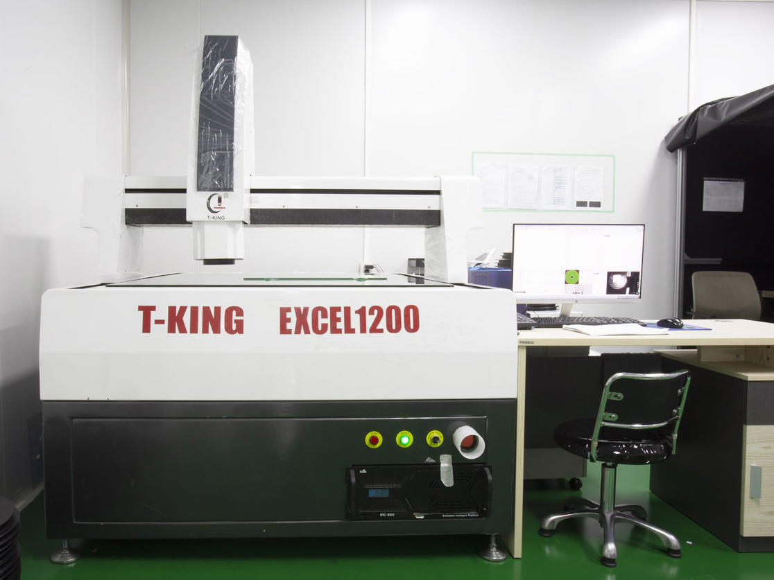 Die-cutting rapid sample preparation equipment